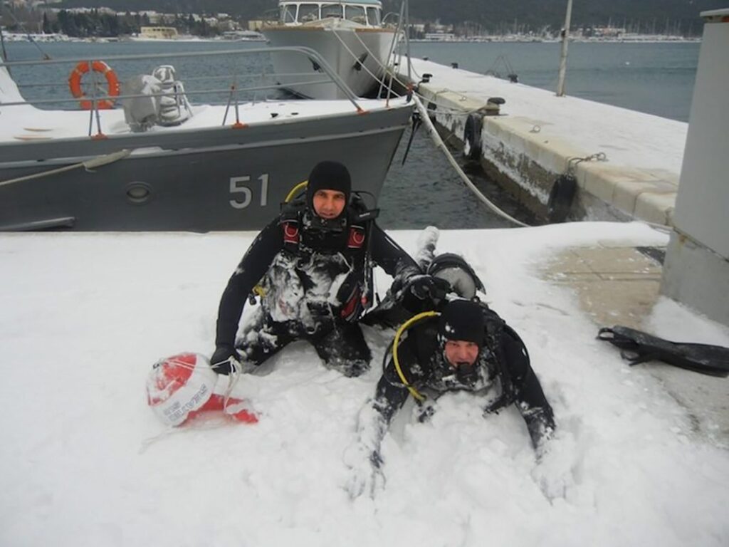 Winter diving